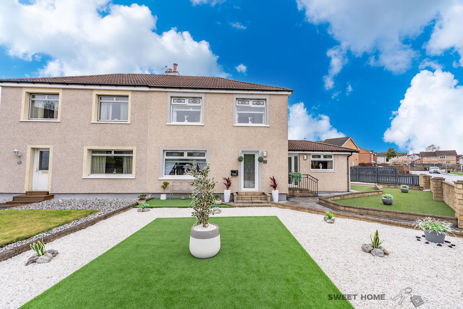20 Barra Avenue, Coatbridge, ML5 5JJ